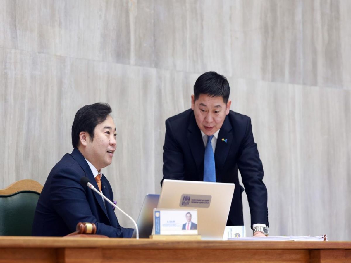 НИТХ-ын ээлжит VI хуралдаанаар Нийслэлийн бодлогын баримт бичгийн төлөвлөгөө, хэрэгжилт, үр дүнг хэлэлцэж байна